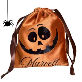 Egyedi neves Halloweeni zsák (1. minta)