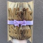 "Másik felem" könyvszobor