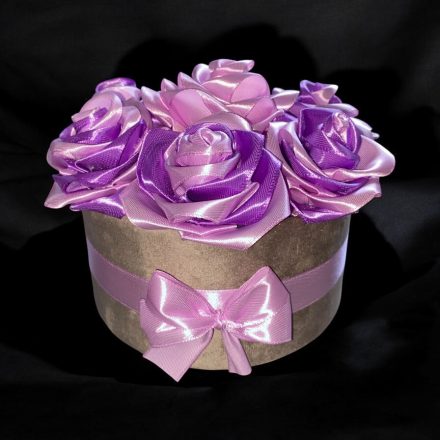 Lila rózsabox (kicsi)